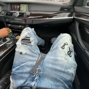 Meet your Posher, Keyvian